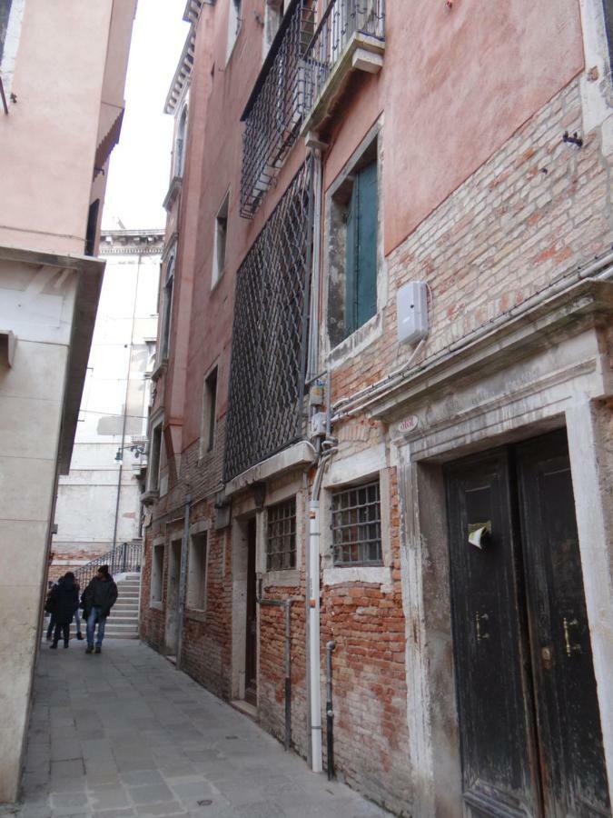 Palazzo Boldu - Ca' Colombina Apartment Venesia Bagian luar foto